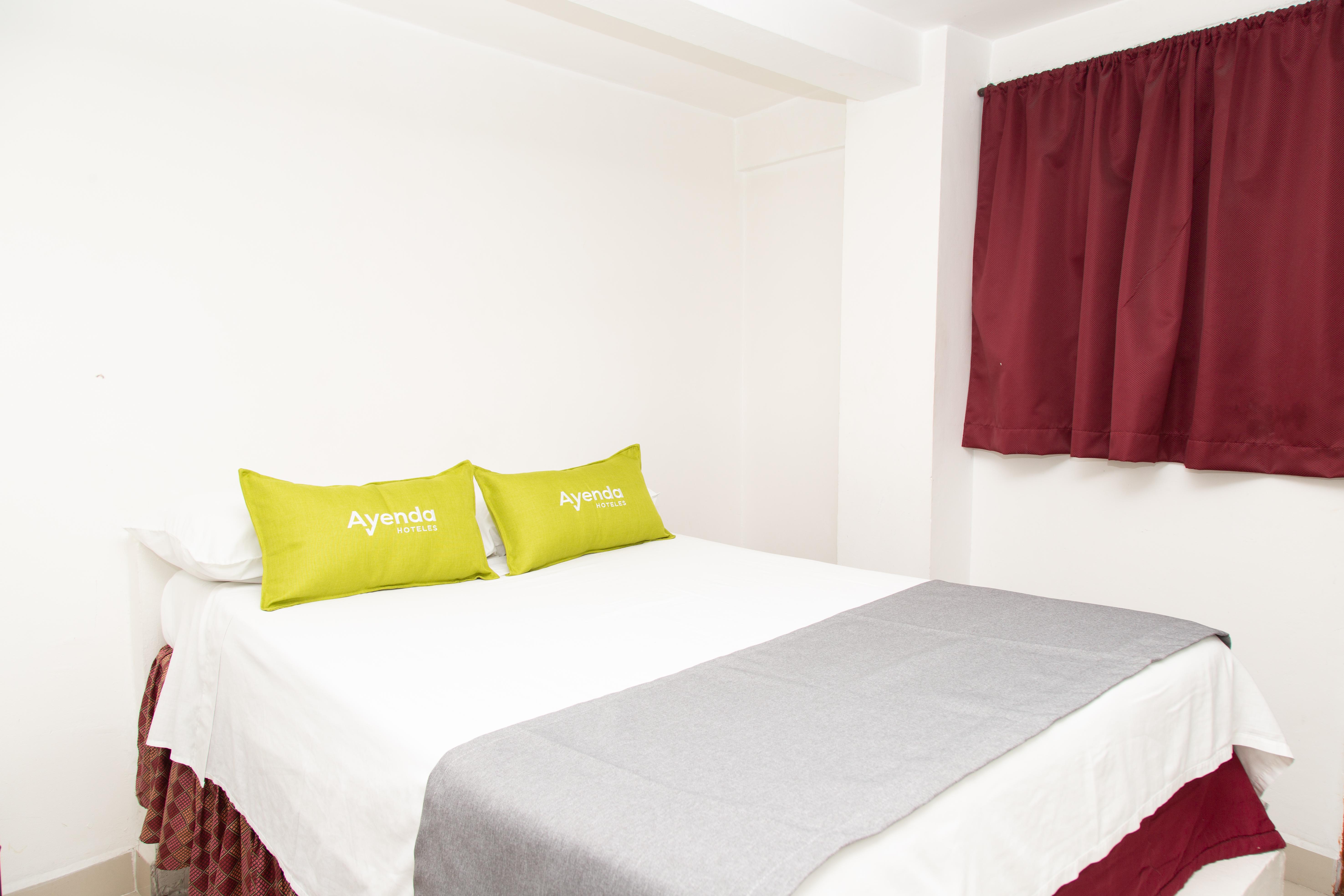 Ayenda 1131 Casa Valencia Hotel Манисалес Екстериор снимка